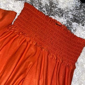 NEVER WORN FLOWY HIGH WASTED!